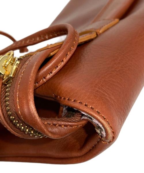 Vivienne Westwood（ヴィヴィアンウエストウッド）Vivienne Westwood (ヴィヴィアンウエストウッド) オーブ レザーフラップショルダーバッグ ブラウンの古着・服飾アイテム