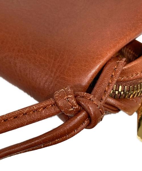 Vivienne Westwood（ヴィヴィアンウエストウッド）Vivienne Westwood (ヴィヴィアンウエストウッド) オーブ レザーフラップショルダーバッグ ブラウンの古着・服飾アイテム