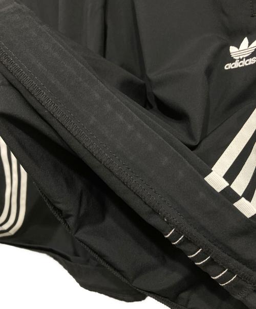 adidas（アディダス）adidas (アディダス) オーバーサイズ ジップオフトラックパンツ ホワイト×ブラック サイズ:J:Mの古着・服飾アイテム