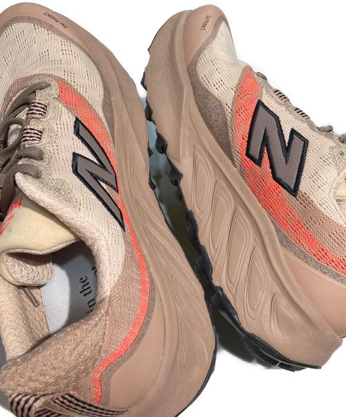 NEW BALANCE（ニューバランス）NEW BALANCE (ニューバランス) Fresh Foam X Hierro v9 アイボリー×ベージュ サイズ:26.5の古着・服飾アイテム