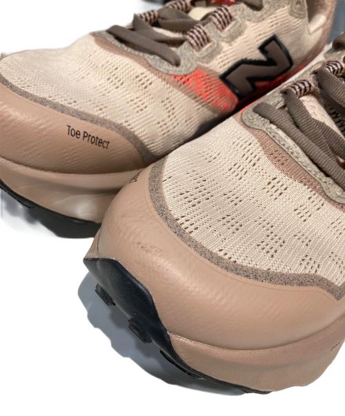 NEW BALANCE（ニューバランス）NEW BALANCE (ニューバランス) Fresh Foam X Hierro v9 アイボリー×ベージュ サイズ:26.5の古着・服飾アイテム