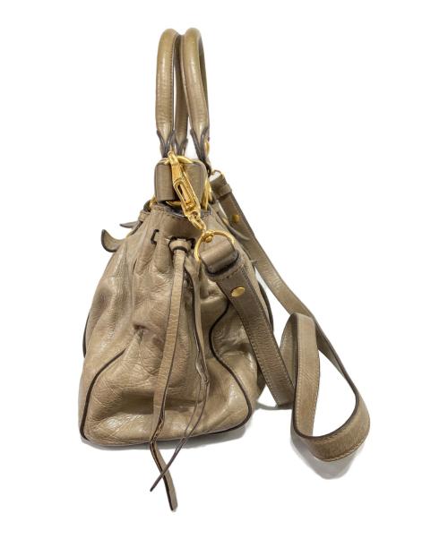 MIU MIU（ミュウミュウ）MIU MIU (ミュウミュウ) VITELLO LUX-2WAYショルダーバッグ ベージュの古着・服飾アイテム