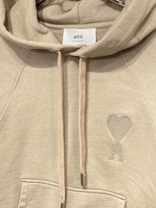 AMI PARIS（アミ パリス）AMI PARIS (アミ パリス) AMI DE COJPY HOODIE ベージュ サイズ:XXSの古着・服飾アイテム