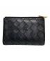 BOTTEGA VENETA (ボッテガベネタ) イントレチャート-2つ折りレザーウォレット ブラック：35000円