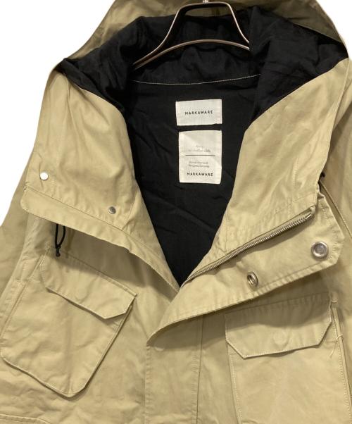 MARKAWARE（マーカウェア）MARKAWARE (マーカウェア) FISHERMAN JACKET ベージュ サイズ:LARGEの古着・服飾アイテム