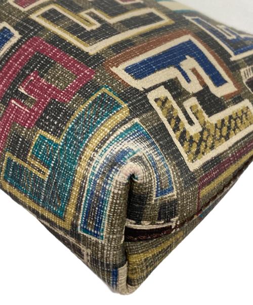 FENDI（フェンディ）FENDI (フェンディ) PVCコーティングカラーズッカ柄チェーンバッグ ベージュの古着・服飾アイテム