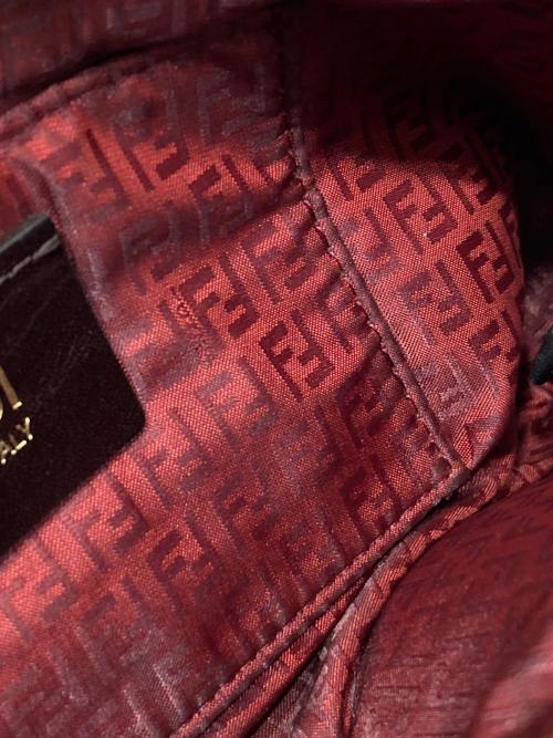 FENDI（フェンディ）FENDI (フェンディ) PVCコーティングカラーズッカ柄チェーンバッグ ベージュの古着・服飾アイテム