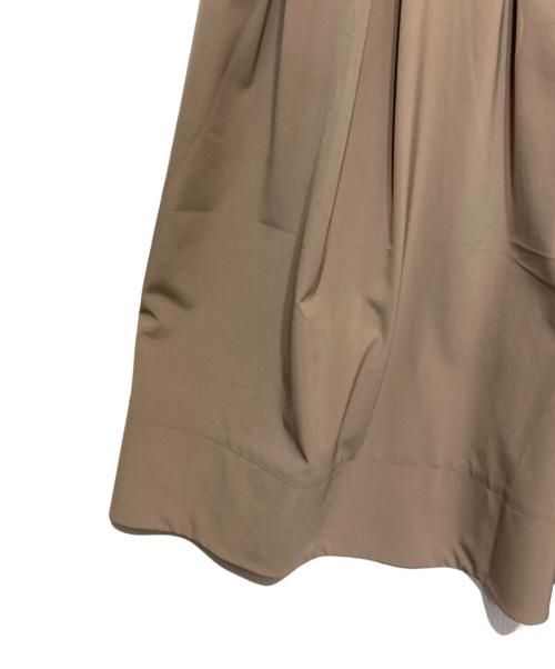 FOXEY NEWYORK（フォクシーニューヨーク）FOXEY NEWYORK (フォクシーニューヨーク) レイニーベル-ドレスワンピース ベージュ サイズ:38の古着・服飾アイテム