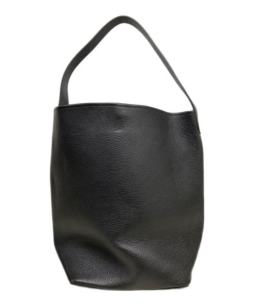 innue（イヌエ）innue (イヌエ) レザーバケツバッグ ブラックの古着・服飾アイテム