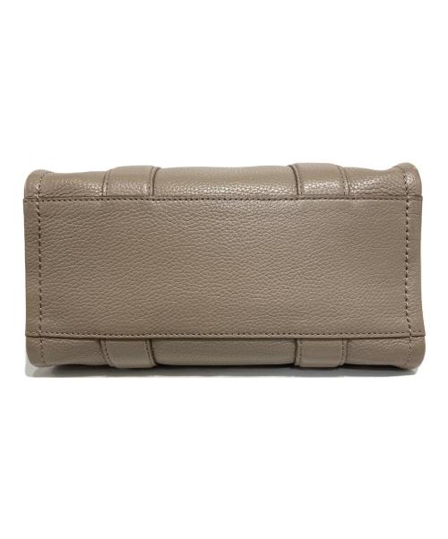 MARC JACOBS（マークジェイコブス）MARC JACOBS (マークジェイコブス) ザ レザー トート バッグ スモール ブラウンの古着・服飾アイテム