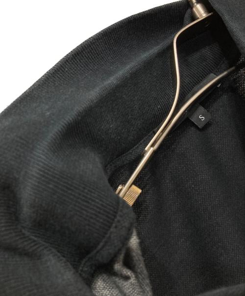 GUCCI（グッチ）GUCCI (グッチ) カラーブロックポロ グレー×ブラック サイズ:Sの古着・服飾アイテム
