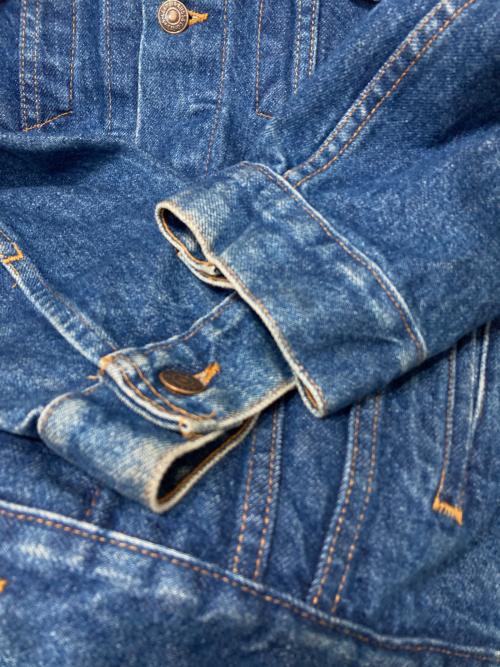 LEVI'S（リーバイス）LEVI'S (リーバイス) デニムジャケット インディゴ サイズ:42の古着・服飾アイテム