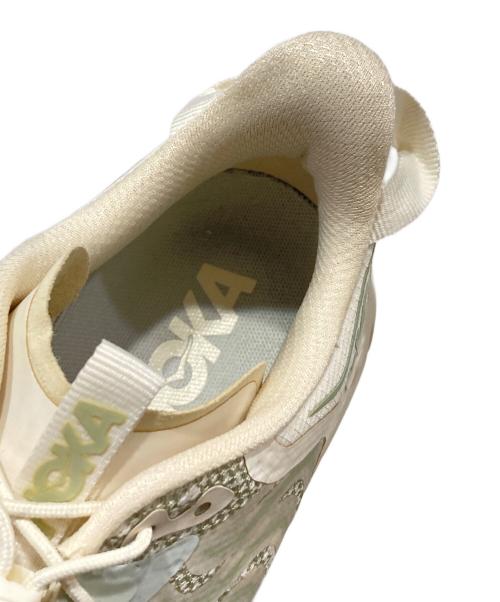 HOKAONEONE（ホカオネオネ）HOKAONEONE (ホカオネオネ) Satisfy (サティスファイ) Clifton LS 'Celadon Tint ホワイト サイズ:24の古着・服飾アイテム