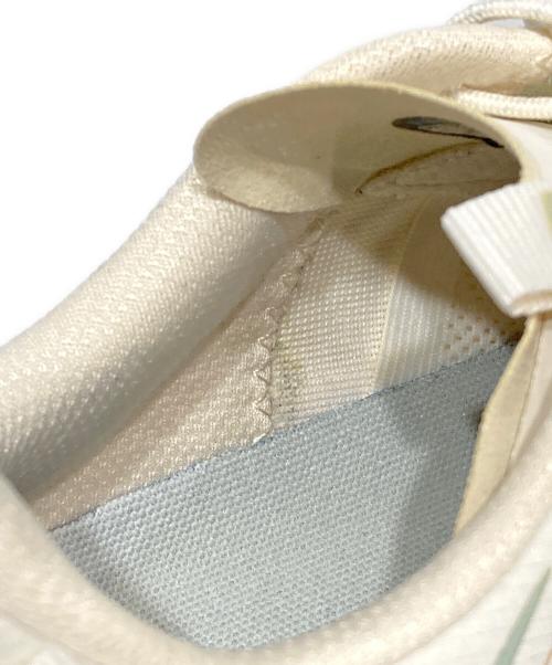 HOKAONEONE（ホカオネオネ）HOKAONEONE (ホカオネオネ) Satisfy (サティスファイ) Clifton LS 'Celadon Tint ホワイト サイズ:24の古着・服飾アイテム