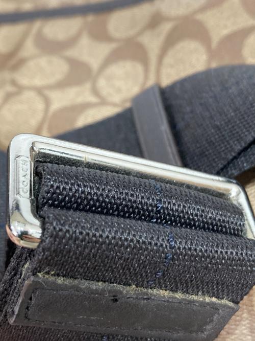 COACH（コーチ）COACH (コーチ) ショルダーバッグ ブラウンの古着・服飾アイテム
