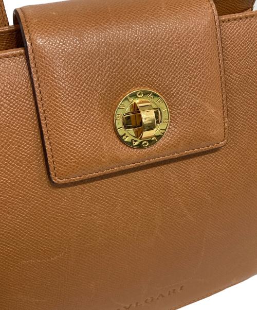 BVLGARI（ブルガリ）BVLGARI (ブルガリ) ターンロックショルダーバッグ ブラウンの古着・服飾アイテム