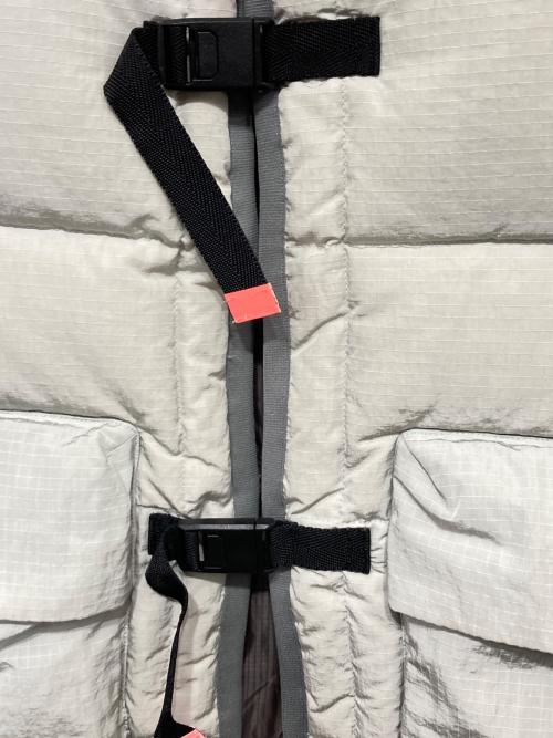 HELLA GREEN（ヘラグリーン）HELLA GREEN (ヘラグリーン) Ripstop Nylon Down Vest グレー サイズ:Lの古着・服飾アイテム