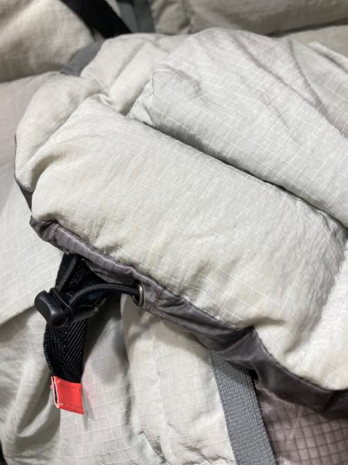 HELLA GREEN（ヘラグリーン）HELLA GREEN (ヘラグリーン) Ripstop Nylon Down Vest グレー サイズ:Lの古着・服飾アイテム