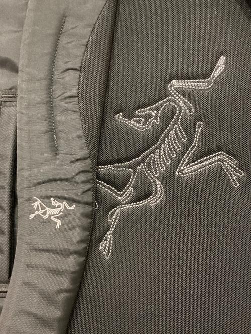 ARC'TERYX（アークテリクス）ARC'TERYX (アークテリクス) ペンダーバックパック ブラックの古着・服飾アイテム