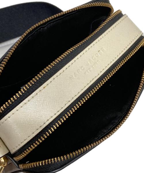 MARC JACOBS（マークジェイコブス）MARC JACOBS (マークジェイコブス) ザ スナップショット ブラウン×ベージュの古着・服飾アイテム