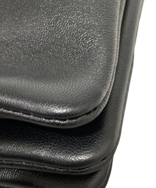 CELINE（セリーヌ）CELINE (セリーヌ) トリオラージレザーショルダーバッグ ブラックの古着・服飾アイテム