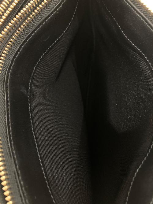 CELINE（セリーヌ）CELINE (セリーヌ) トリオラージレザーショルダーバッグ ブラックの古着・服飾アイテム