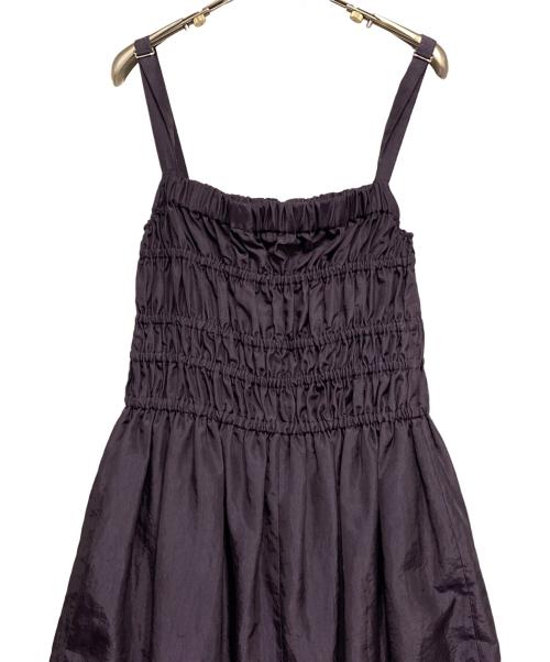 emmi atelier（エミアトリエ）emmi atelier (エミアトリエ) シャーリングワンピ―ス　13WFO242008 パープルの古着・服飾アイテム