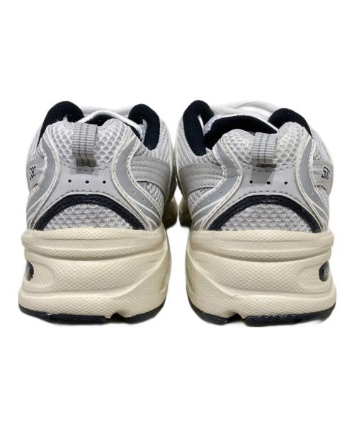 NEW BALANCE（ニューバランス）NEW BALANCE (ニューバランス) MR530TA ホワイト×シルバー サイズ:24.5cmの古着・服飾アイテム