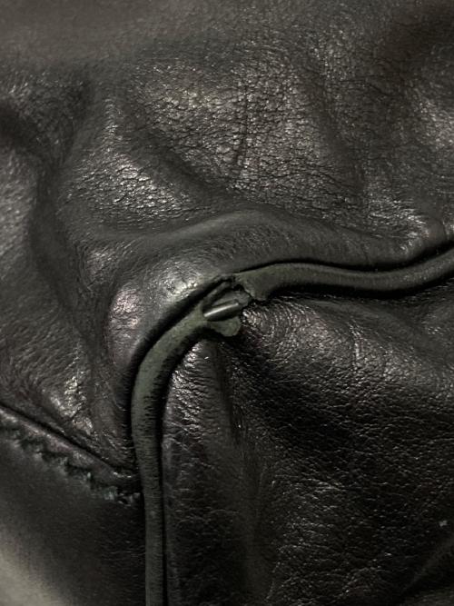 GUCCI（グッチ）GUCCI (グッチ) レザースキーハンドバッグ ブラックの古着・服飾アイテム