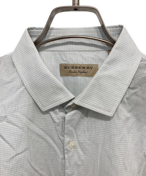 BURBERRY（バーバリー）BURBERRY (バーバリー) チェックシャツ ホワイト サイズ:40の古着・服飾アイテム