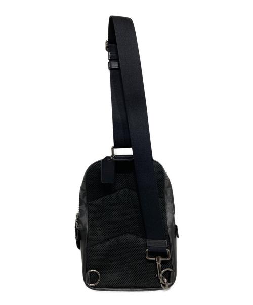 COACH（コーチ）COACH (コーチ) トラック パック シグネチャー キャンバスショルダーバッグ ブラックの古着・服飾アイテム