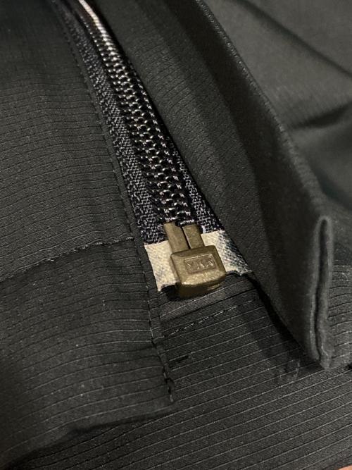 BURBERRY GOLF（バーバリーゴルフ）BURBERRY GOLF (バーバリーゴルフ) メッシュベスト ブラック サイズ:Lの古着・服飾アイテム