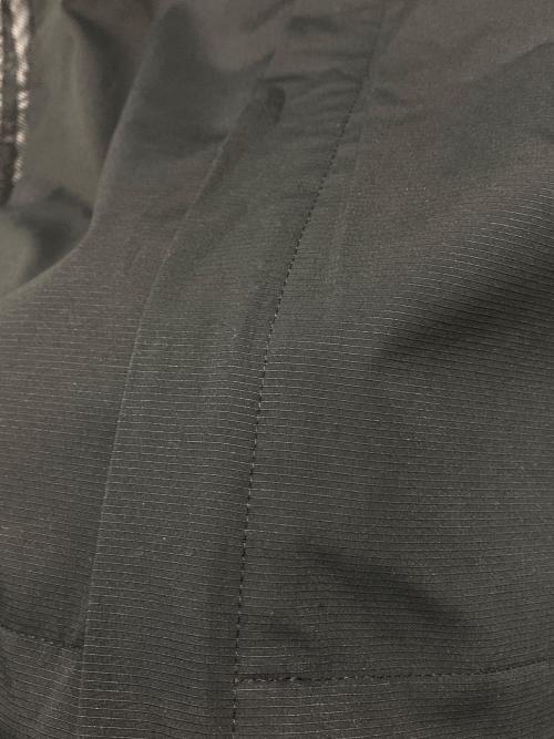 BURBERRY GOLF（バーバリーゴルフ）BURBERRY GOLF (バーバリーゴルフ) メッシュベスト ブラック サイズ:Lの古着・服飾アイテム