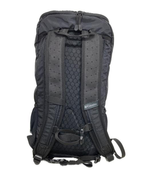 Columbia（コロンビア）Columbia (コロンビア) イーティーオーピーク 22L バックパック ブラックの古着・服飾アイテム