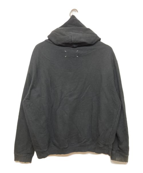 Maison Margiela（メゾンマルジェラ）Maison Margiela (メゾンマルジェラ) カレンダーロゴプリントフーディ ブラック サイズ:46の古着・服飾アイテム