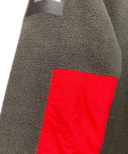THE NORTH FACE（ザ ノース フェイス）THE NORTH FACE (ザ ノース フェイス) Denali Jacket/デナリジャケット レッド×ブラック サイズ:Mの古着・服飾アイテム