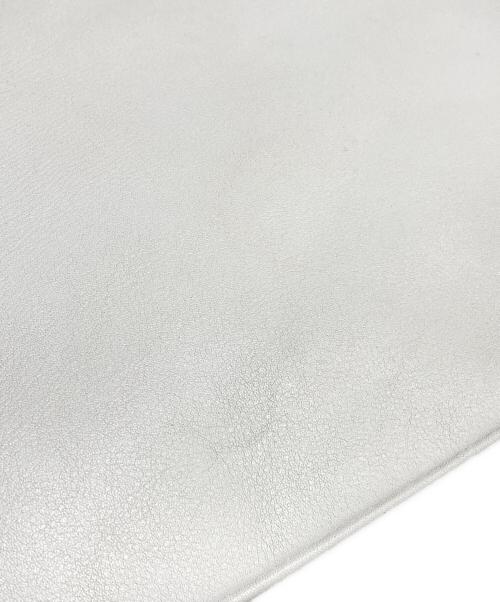 CELINE（セリーヌ）CELINE (セリーヌ) リングデザインショルダーバッグ ホワイトの古着・服飾アイテム