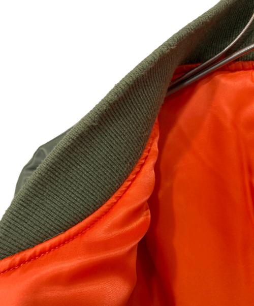 AVIREX（アヴィレックス）AVIREX (アヴィレックス) ディズニーコレクション フライトジャケット/Disney Collection FLIGHT JACKET グリーン サイズ:2XLの古着・服飾アイテム