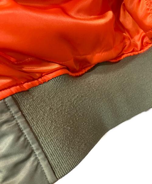 AVIREX（アヴィレックス）AVIREX (アヴィレックス) ディズニーコレクション フライトジャケット/Disney Collection FLIGHT JACKET グリーン サイズ:2XLの古着・服飾アイテム