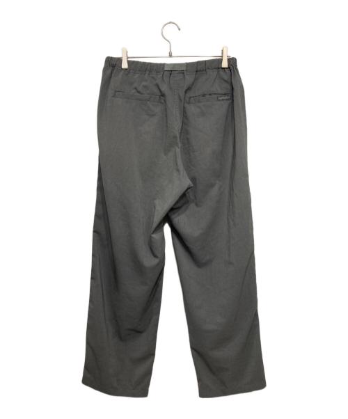 GRAMICCI（グラミチ）GRAMICCI (グラミチ) 〈別注〉2タックワイドテーパードパンツ グレー サイズ:Lの古着・服飾アイテム