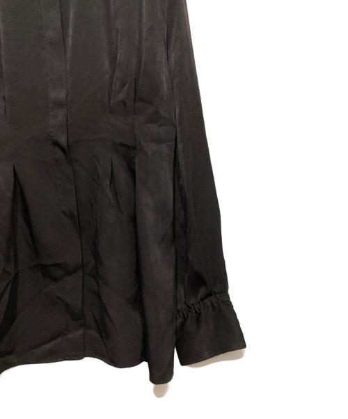 TEECHI（ティーチ）TEECHI (ティーチ) インバーテッドタックブラウス ブラック サイズ:36の古着・服飾アイテム