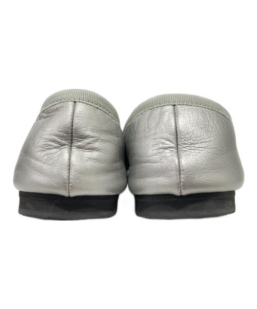 TRAVELSHOES by chausser（トラベルシューズバイショセ）TRAVELSHOES by chausser (トラベルシューズバイショセ) BALLET SHOES シルバー サイズ:36の古着・服飾アイテム