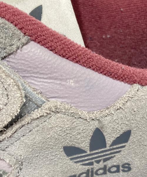 adidas（アディダス）adidas (アディダス) FORUM 84 LOW HOME ALONE/フォーラム ロー ホームアローン グレー サイズ:26.5の古着・服飾アイテム