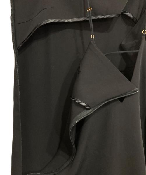 allureville（アルアバイル）allureville (アルアバイル) バックスラッシュディテールキャミワンピース ブラック サイズ:2の古着・服飾アイテム