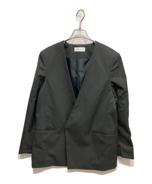 ATTISESSION（アティセッション）ATTISESSION (アティセッション) ボクシーシルエット型ノーカラージャケット/テーラードジャケット グレー サイズ:SIZE 36の古着・服飾アイテム