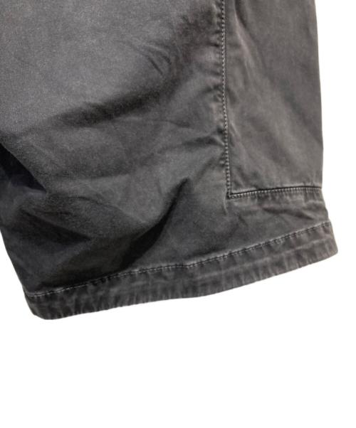 STONE ISLAND（ストーンアイランド）STONE ISLAND (ストーンアイランド) カーゴショーツ ブラック サイズ:W31の古着・服飾アイテム