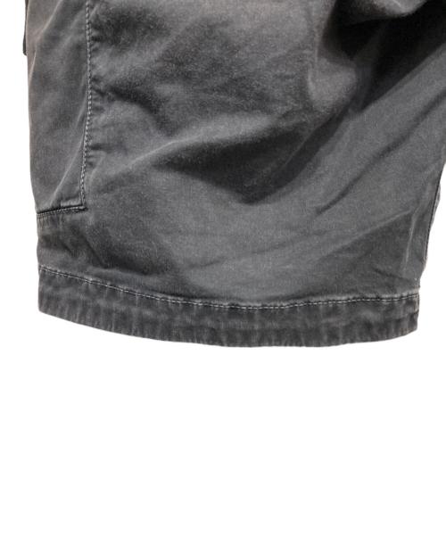 STONE ISLAND（ストーンアイランド）STONE ISLAND (ストーンアイランド) カーゴショーツ ブラック サイズ:W31の古着・服飾アイテム