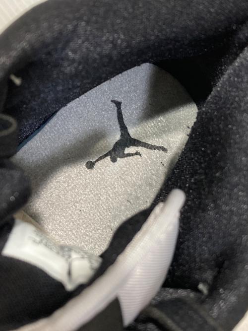NIKE（ナイキ）NIKE (ナイキ) Air Jordan 1 Mid ホワイト サイズ:27の古着・服飾アイテム