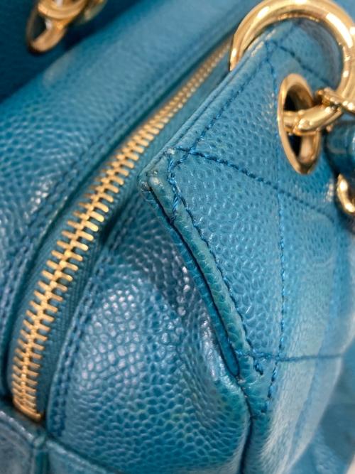 CHANEL（シャネル）CHANEL (シャネル) キャビアスキンチェーンショルダーバッグ ブルーの古着・服飾アイテム