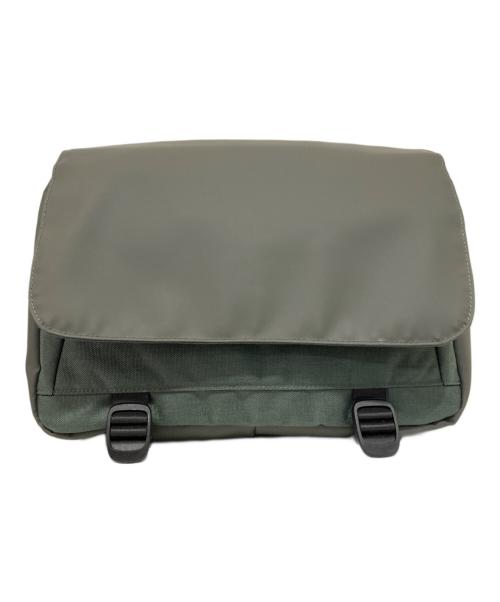TRIDEAL（トライディール）TRIDEAL (トライディール) TOUGH BIG SLING BAG カーキの古着・服飾アイテム